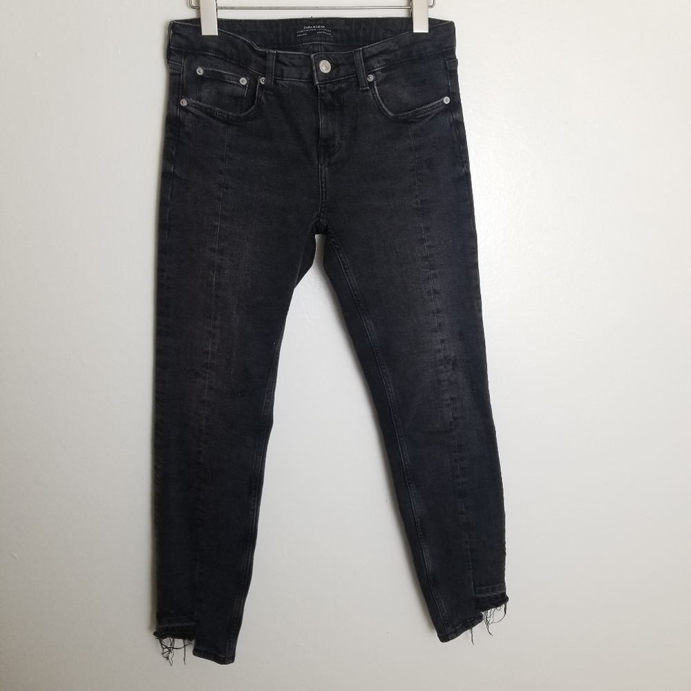 Zara Woman Distressed Jeans Asymmetrical Hem Black - Picture 2 of 7